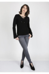 Megztinis Kylie SWE 117 Juoda
