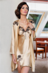 Chalatas Petra Šampaninė