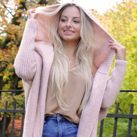 Moteriški drabužiai